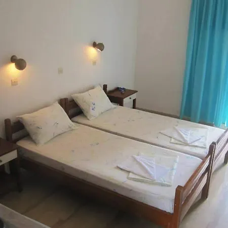 Anetta Aparthotel *