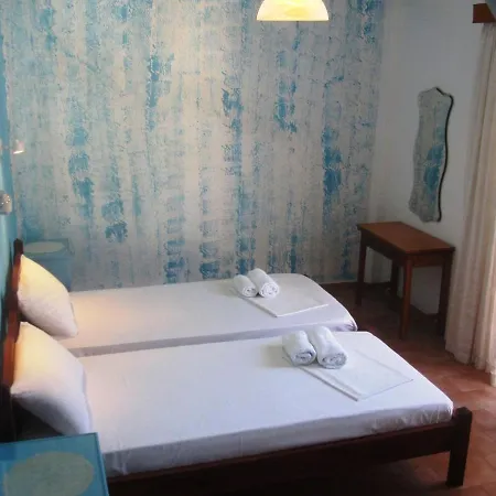 Anetta Aparthotel *